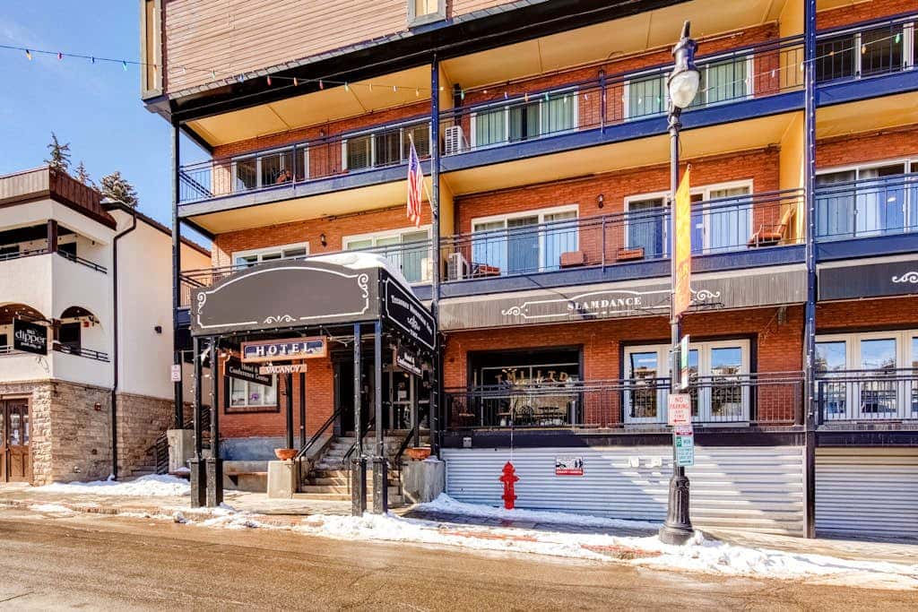 Main Street condo with AC, balcony, on-site dining, hot tub, & firepit