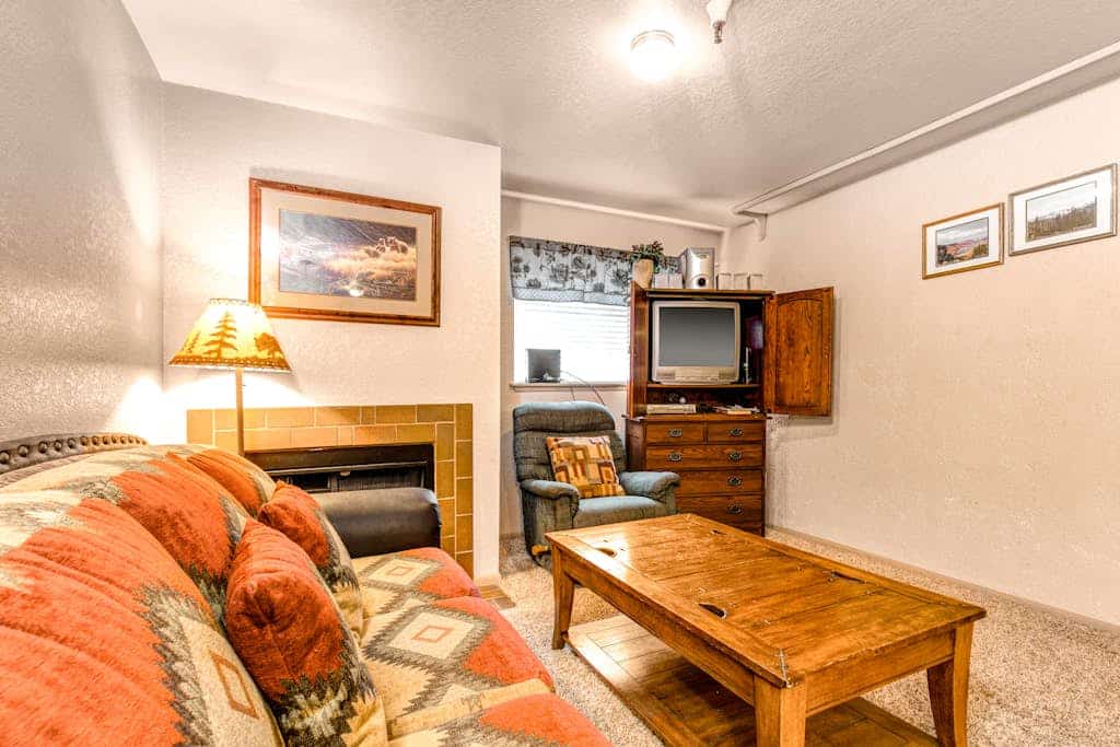 Carriage Condo