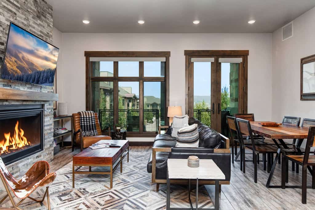 Summit Elegance Retreat 211