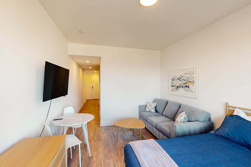Cozy Studio with gym & hot tub - Walk to Deer Valley Gondola