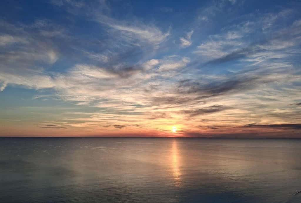Spacious gulf front condo near beaches and shopping