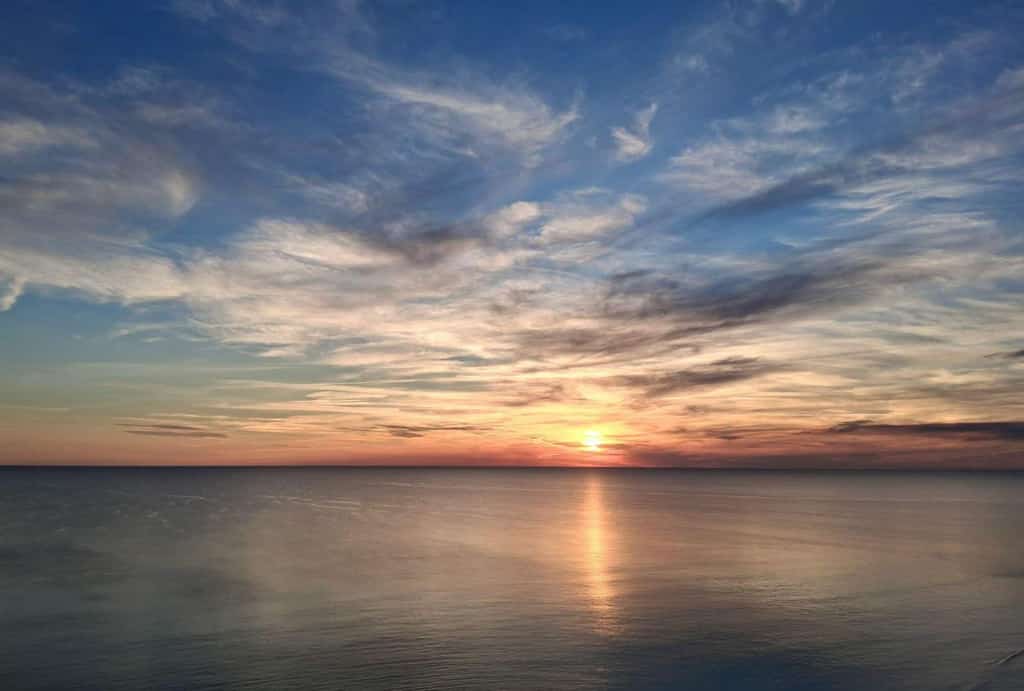 Spacious gulf front condo near beaches and shopping