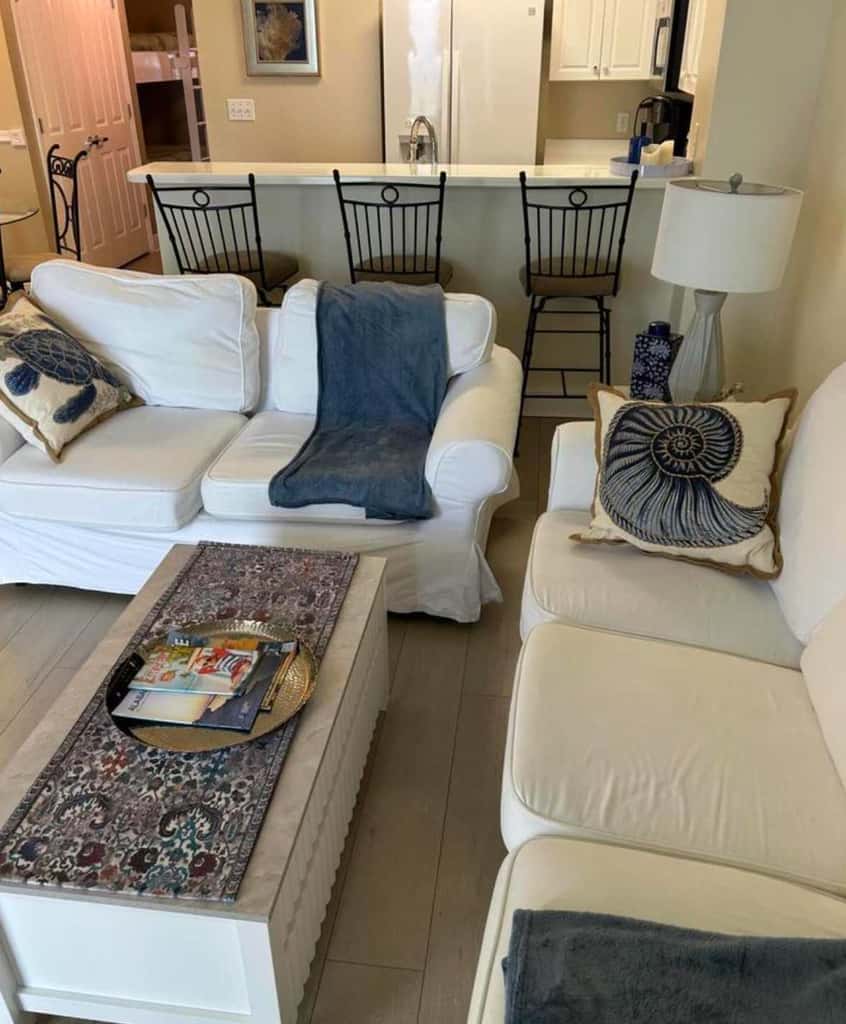 Spacious gulf front condo near beaches and shopping