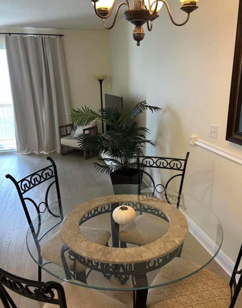 Spacious gulf front condo near beaches and shopping