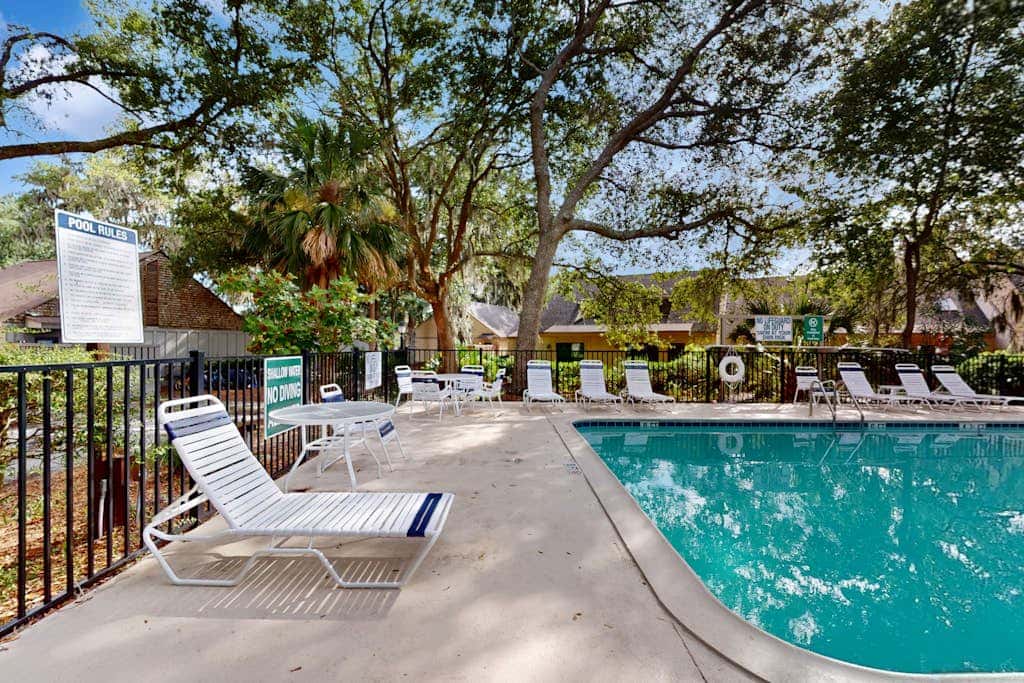 Beautiful Palmetto Dunes Villa- Lagoon Views,  Complex Pool