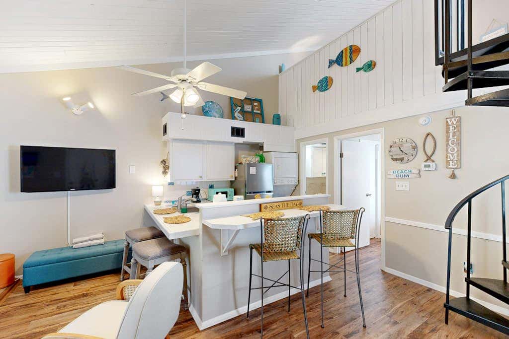 Driftwood Villa  267