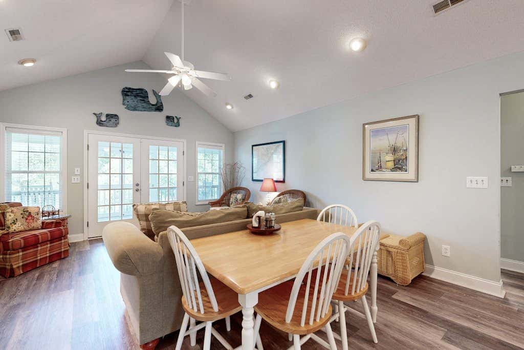 Pompano End