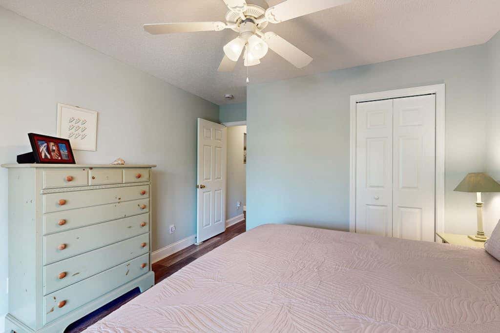 Pompano End