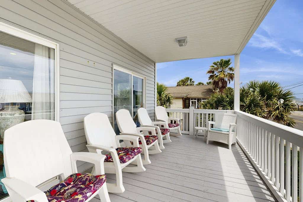 Dog-Friendly House Across the Street From Beach w/Private Pool, WiFi, AC, Patio