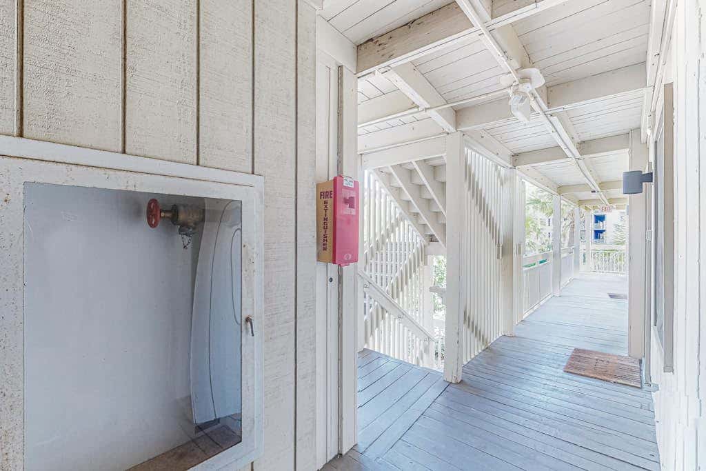 Condo with Coligny Beach views, outdoor pool, beach access, balcony, WD, & AC