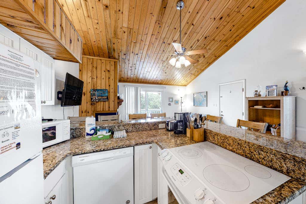 Driftwood Villa  259