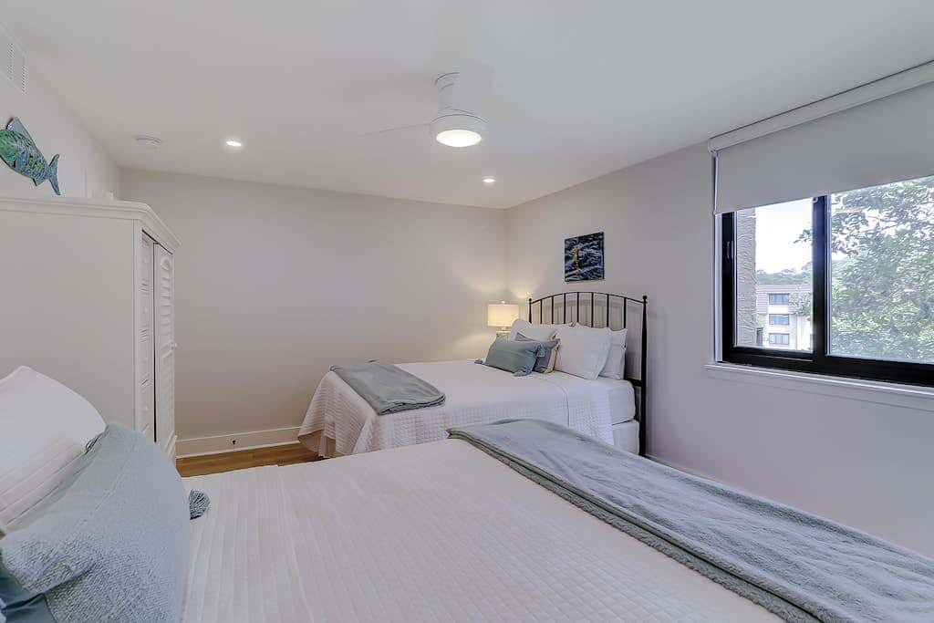 Beachfront escape with pools, hot tub, athletic courts, WD, and central AC