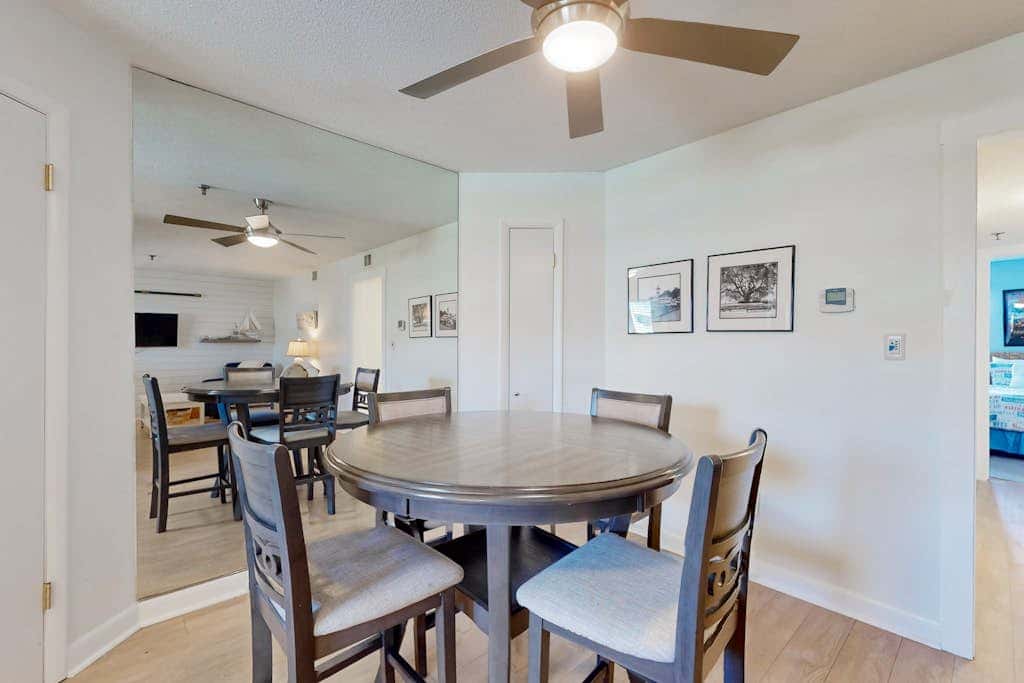 Riveting condo home with hot tub, sauna, tennis court, fitness room, & kitchen