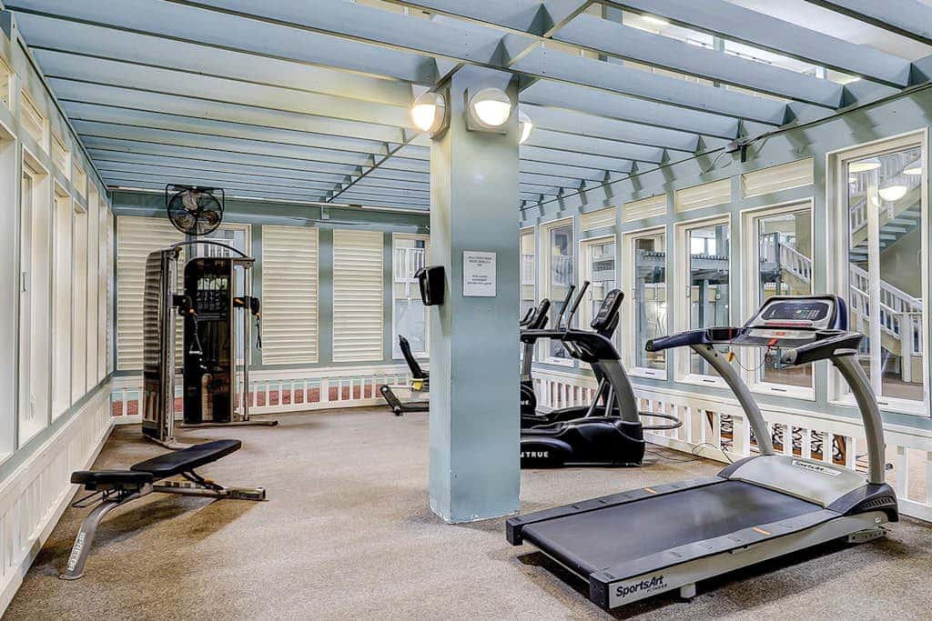 Riveting condo home with hot tub, sauna, tennis court, fitness room, & kitchen
