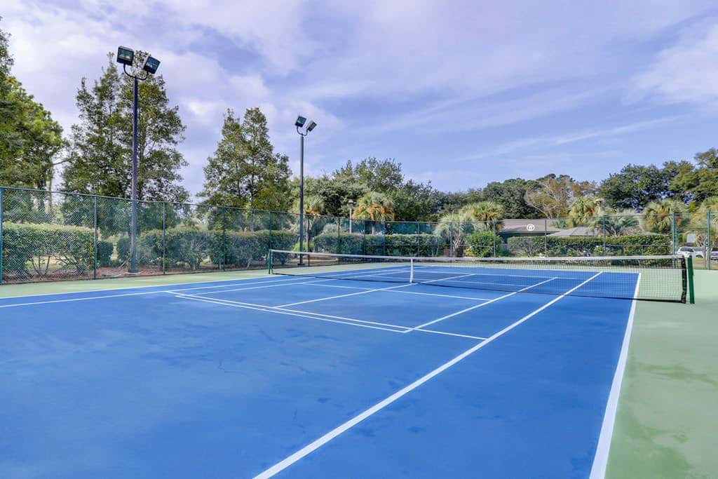 Riveting condo home with hot tub, sauna, tennis court, fitness room, & kitchen