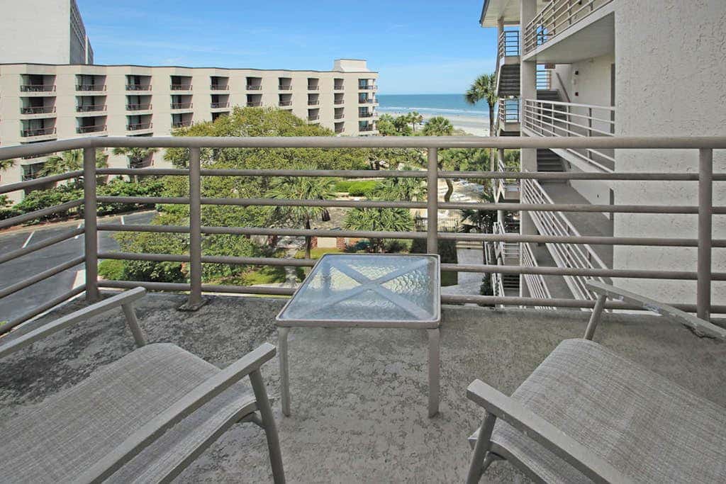 Oceanfront Villa with Shared Pools, Hot tub, and Beach Access