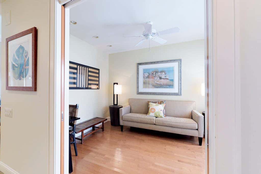 Cozy Hilton Head townhome with shared pools within a short distance of beaches