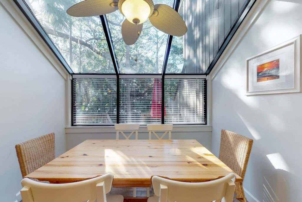 Dog-Friendly Townhouse with Shared Pool, Easy Beach Access, and Golf