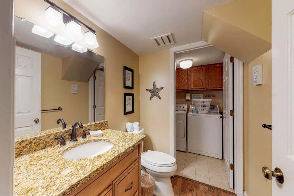 Dog-Friendly Townhouse with Shared Pool, Easy Beach Access, and Golf