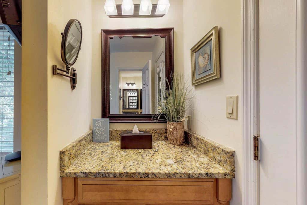 Dog-Friendly Townhouse with Shared Pool, Easy Beach Access, and Golf