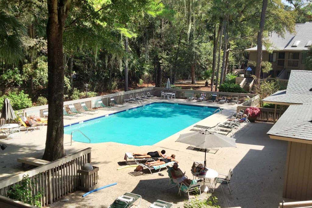 Dog-Friendly Townhouse with Shared Pool, Easy Beach Access, and Golf
