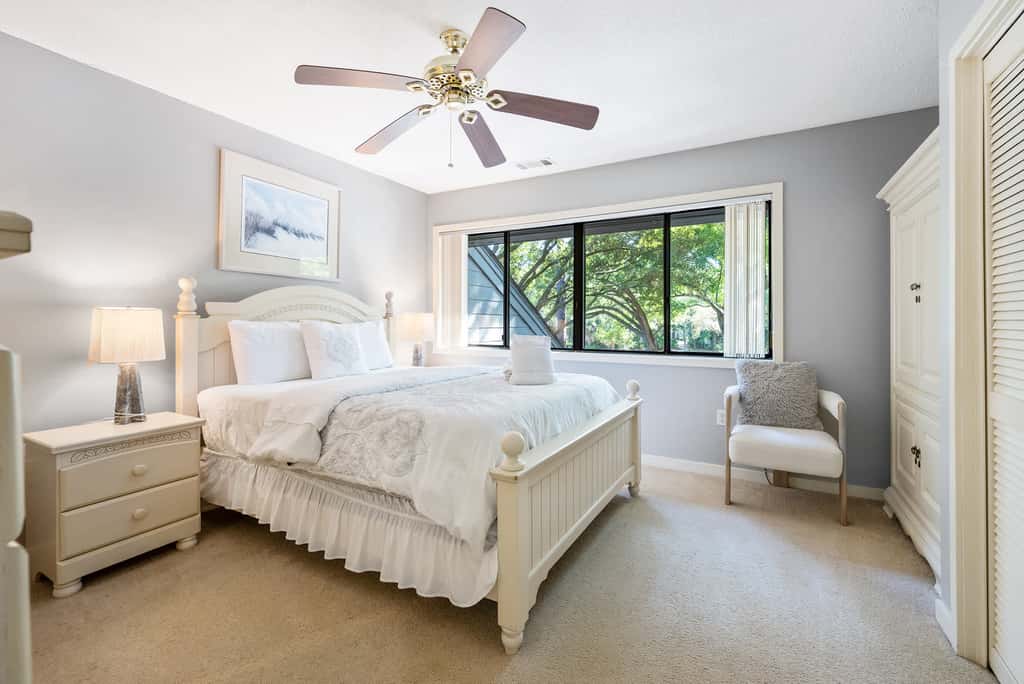 Golf course-view condo near beach with pool & private deck - dog-friendly