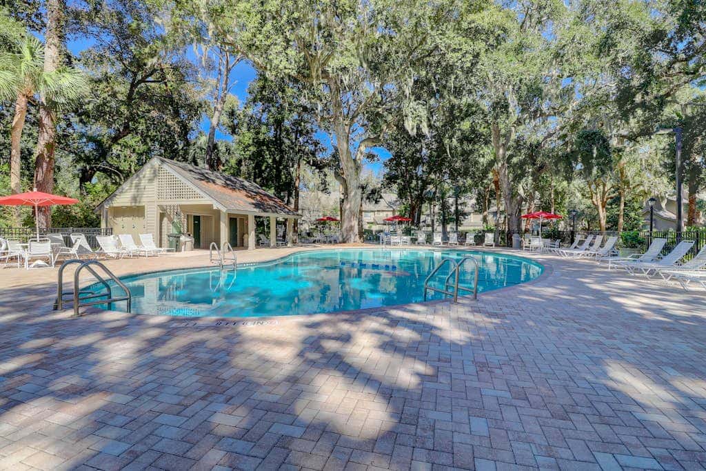 Sunlit Sea Escape with Al Fresco Dining, Loft, Grill, Shared Pool