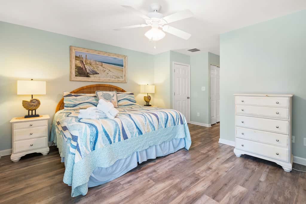 Welcoming Condo with Lagoon Views, Deck, Shared Pool & Nearby Beach Access