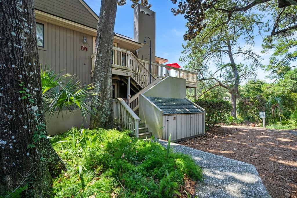 Welcoming Condo with Lagoon Views, Deck, Shared Pool & Nearby Beach Access