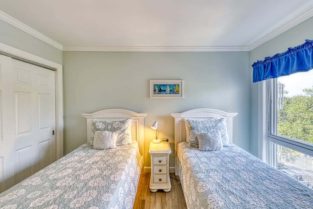 Updated beach gem with ocean views, pool, hot tub, & tennis - snowbird-friendly