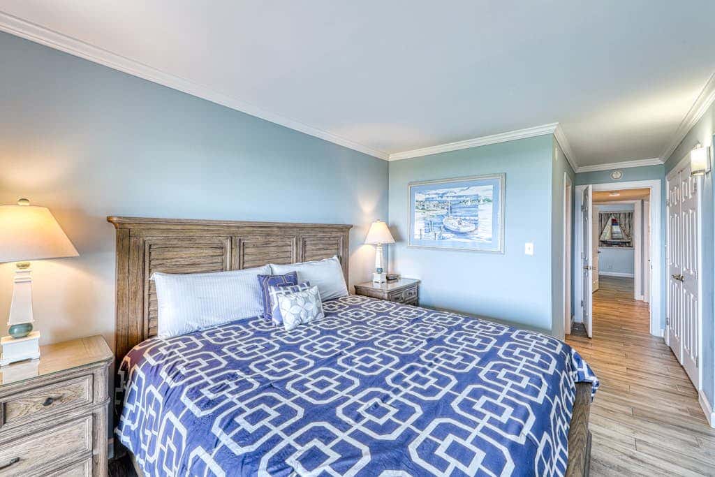 Updated beach gem with ocean views, pool, hot tub, & tennis - snowbird-friendly