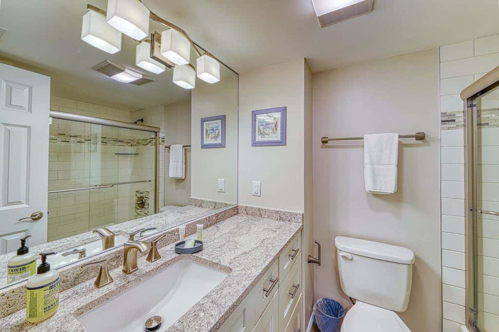 Updated beach gem with ocean views, pool, hot tub, & tennis - snowbird-friendly
