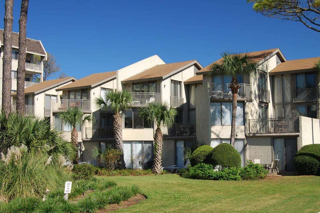 Updated beach gem with ocean views, pool, hot tub, & tennis - snowbird-friendly