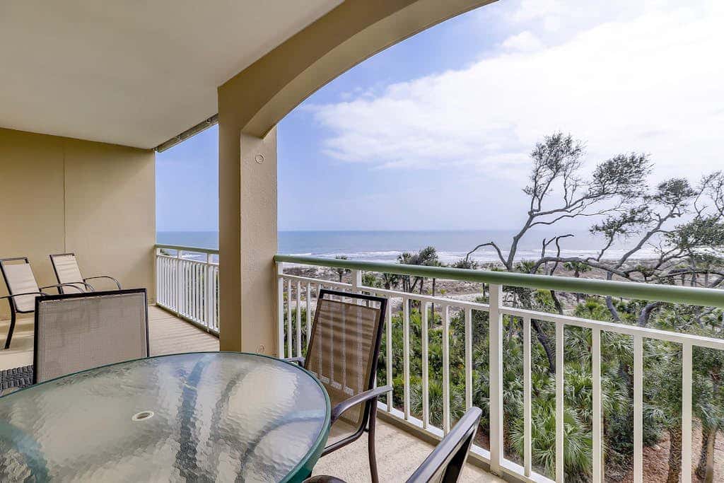 Sunlit Oceanfront Condo with Two Balconies, Wet Bar, Beach Views & WiFi