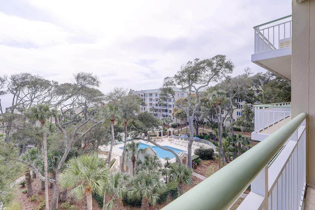 Sunlit Oceanfront Condo with Two Balconies, Wet Bar, Beach Views & WiFi