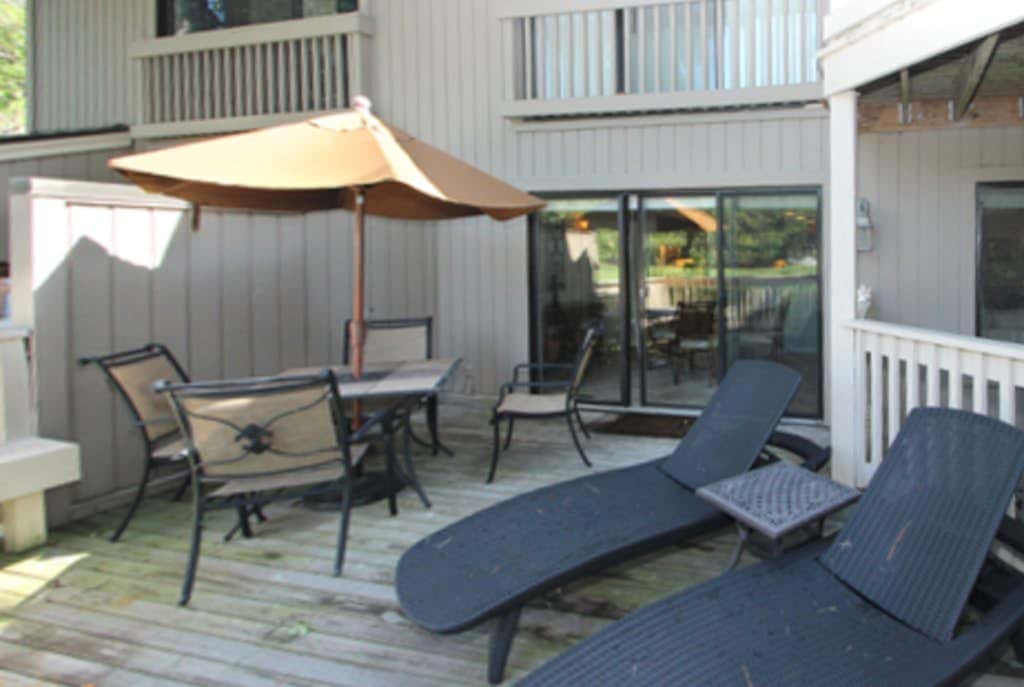 Lagoon-View Condo with Private Deck, Shared Pool & Easy Beach Access