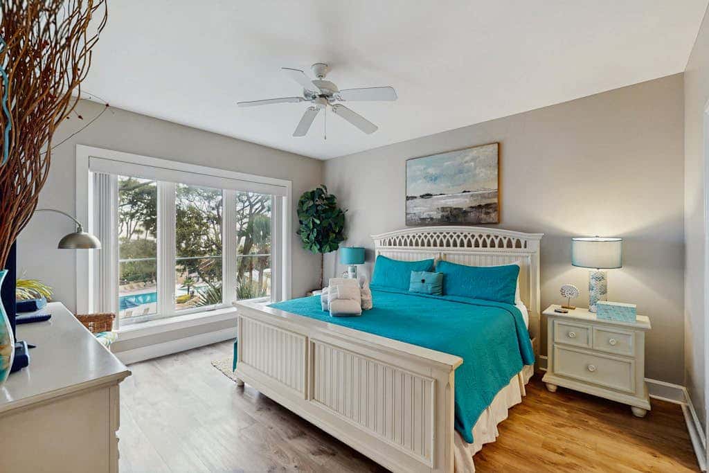 Spacious updated oceanfront condo with shared pools,  hot tub & beach access