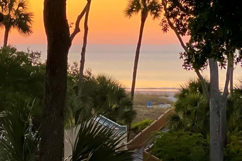 Spacious updated oceanfront condo with shared pools,  hot tub & beach access