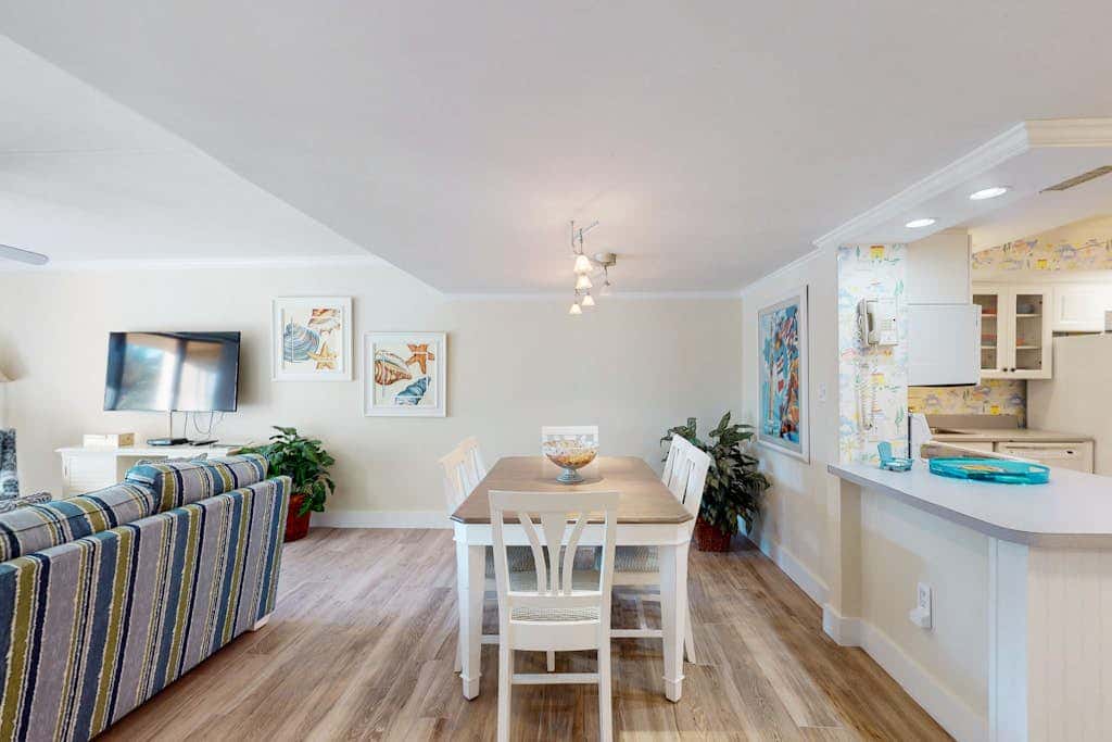 Oceanfront Condo with Shared Pool, Hot Tub, Beach Access & Playground