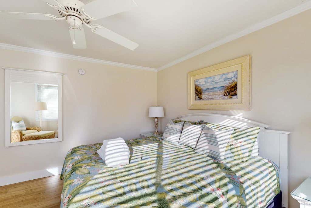 Oceanfront Condo with Shared Pool, Hot Tub, Beach Access & Playground
