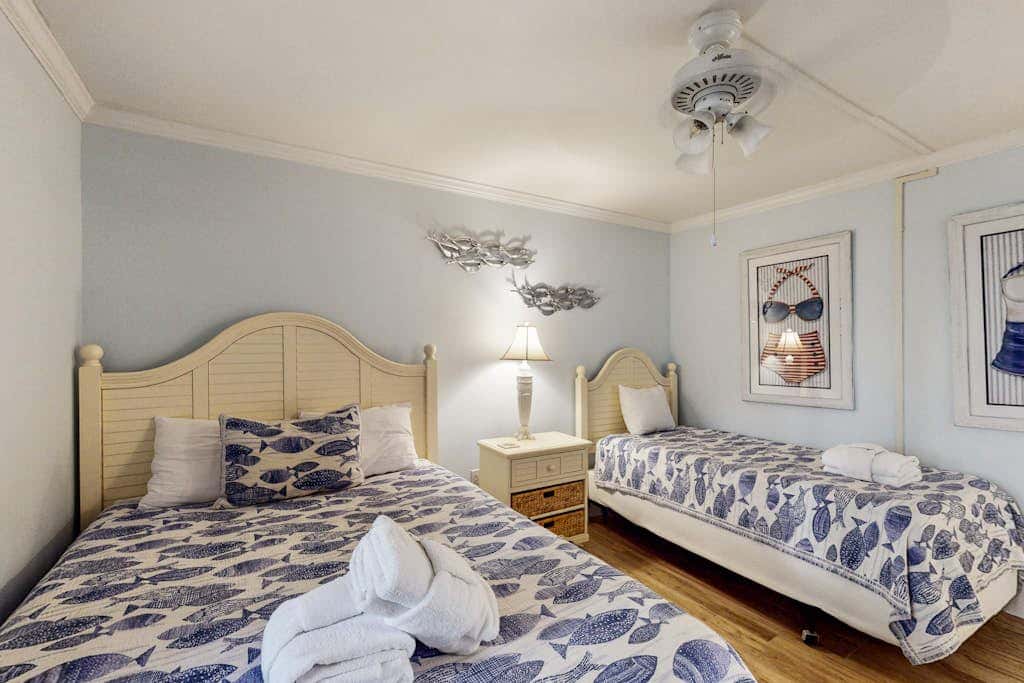 Oceanfront Condo with Shared Pool, Hot Tub, Beach Access & Playground