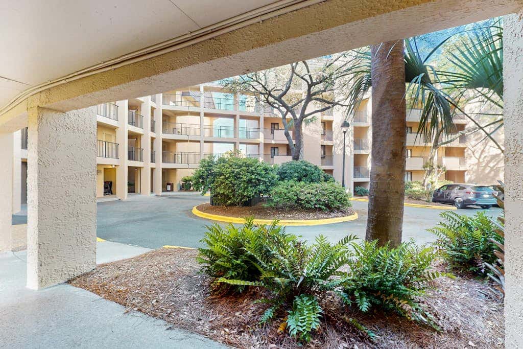 Oceanfront Condo with Shared Pool, Hot Tub, Beach Access & Playground