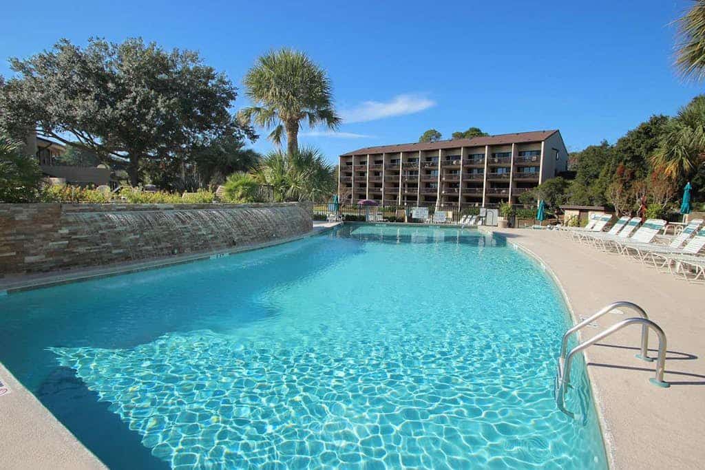 Island Club 135
