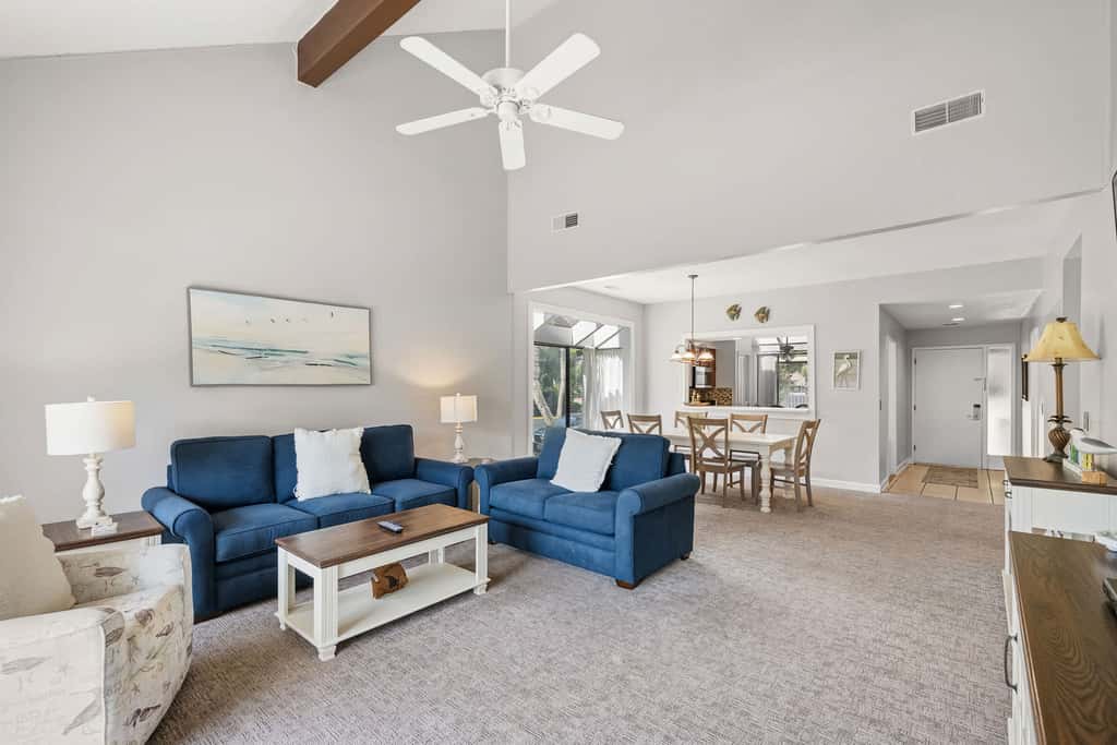 Spacious Condo with Shared Pool, Tennis, Golf & Beach Access