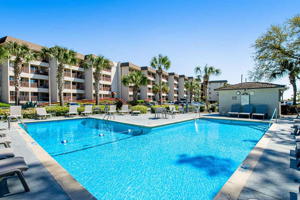 HH Beach & Tennis 310A