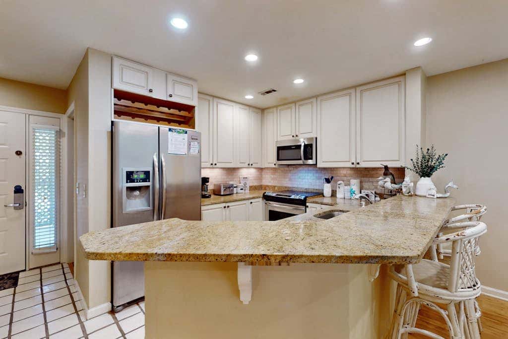 Family-Friendly Villa with Deck, Pool, & Hot Tub - Beach Nearby