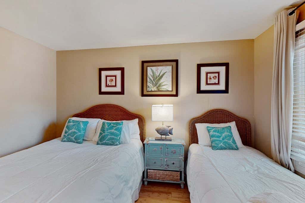 Family-Friendly Villa with Deck, Pool, & Hot Tub - Beach Nearby