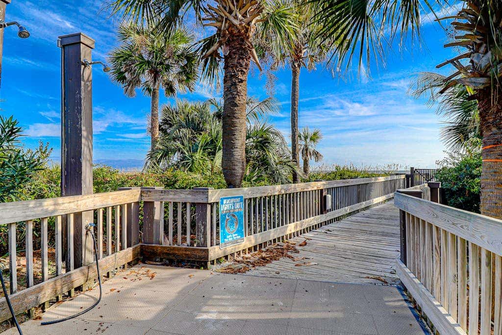 Charming Waterfront Villa with Ocean Views, Private Balcony & Pool, Steps to the Beach