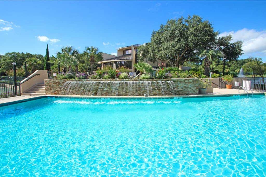 Island Club 6304