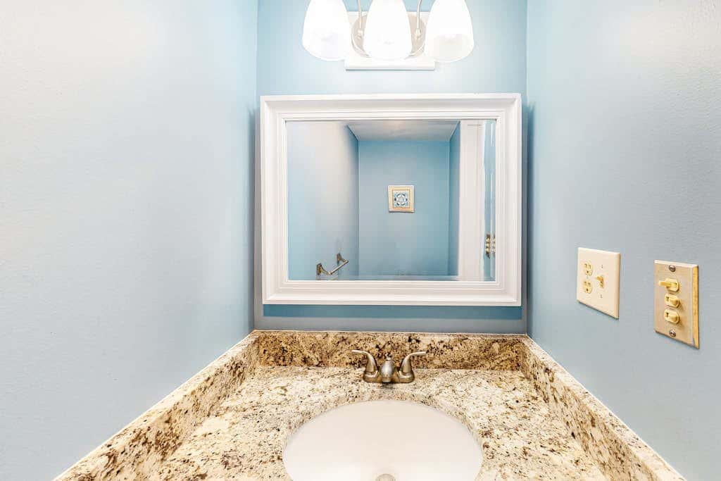 Secluded & Peaceful - Vacation Getaway with WiFi, Pool, Hot Tub, & Private Beach